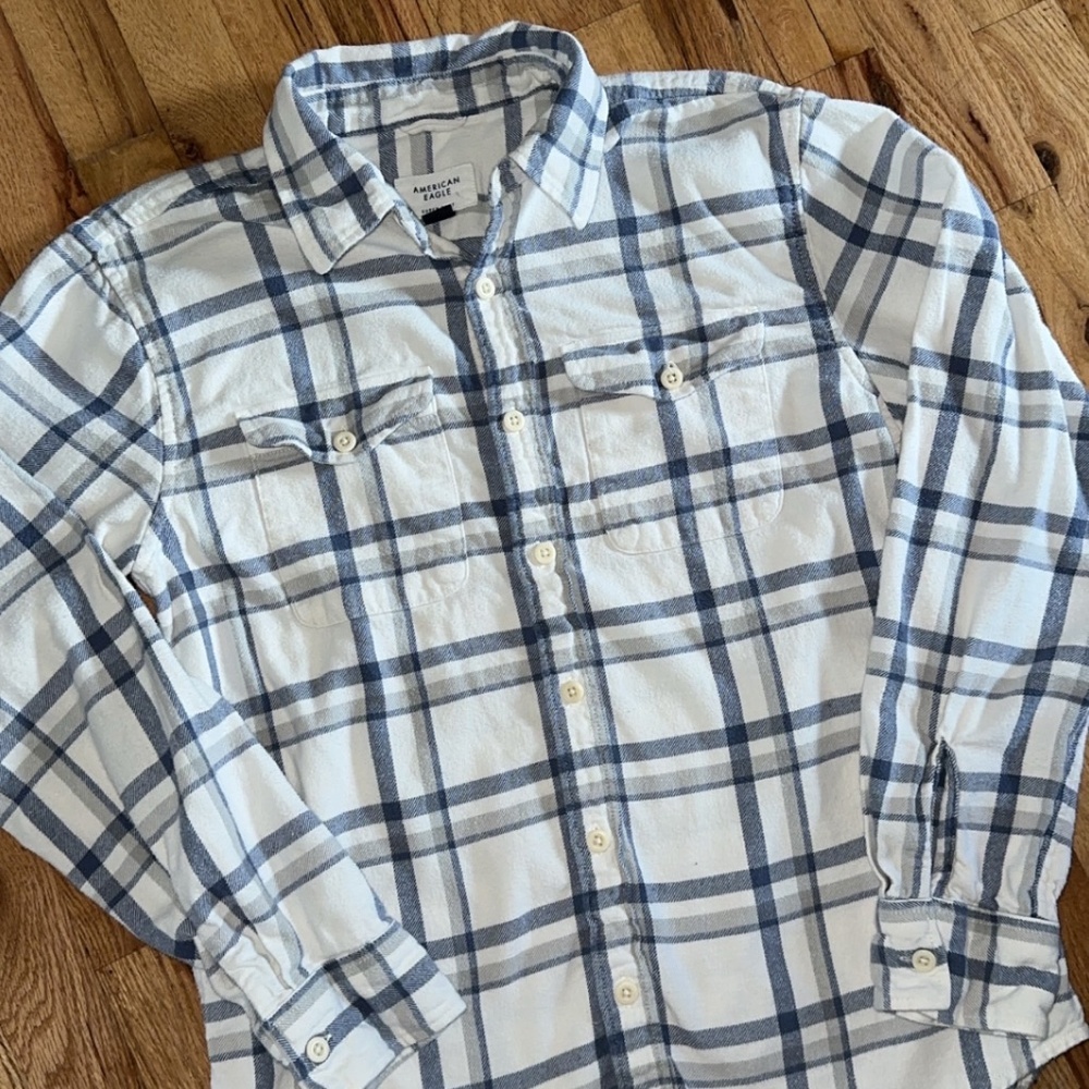 American Eagle Outfitters Button Down